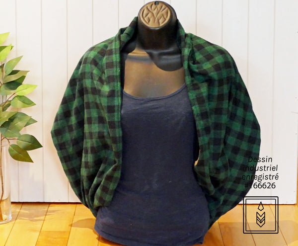 Winter scarf in green and black checkered flannel for women