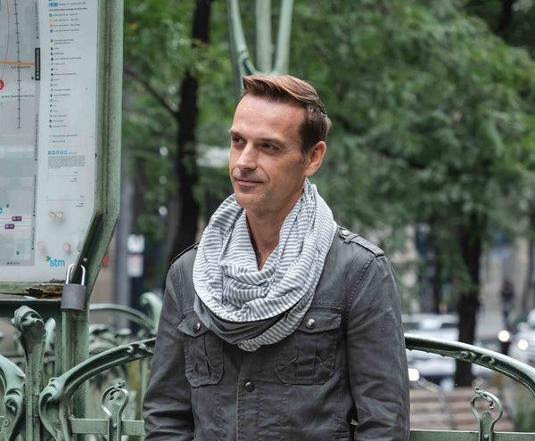 Red organic cotton scarf for men
