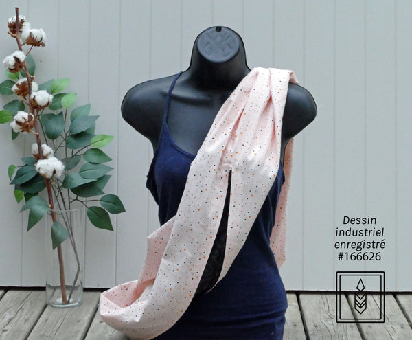 Salmon scarf with polka dot pattern