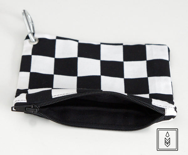 Petite pochette pour foulard multifonction