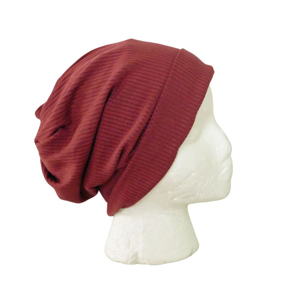 Tuque en bambou rouge framboise côtelé