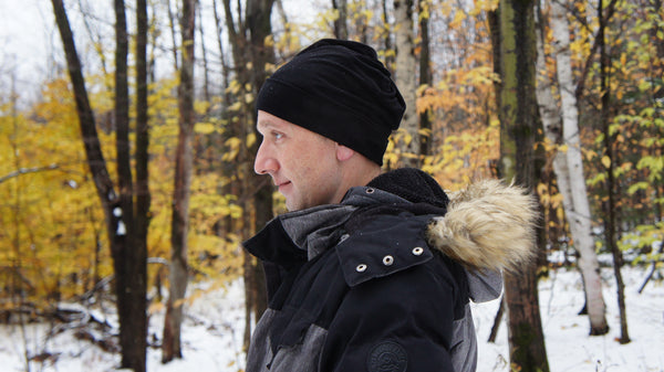 Tuque avec trou en bambou bleue et blanche