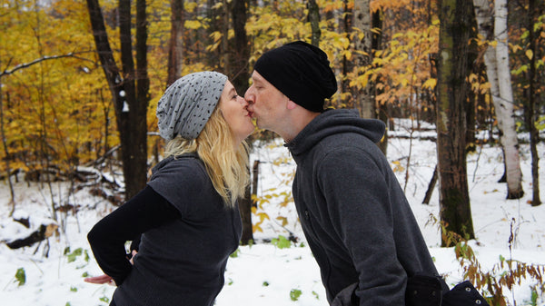 Tuque avec trou en bambou bleue et blanche