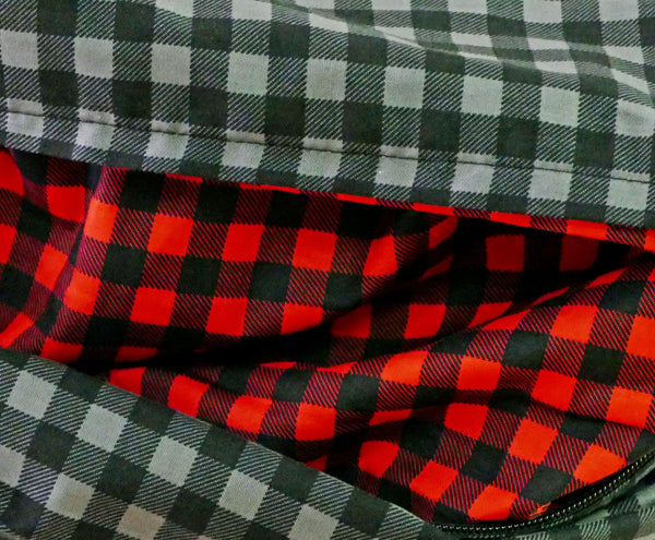 Gray and black plaid scarf