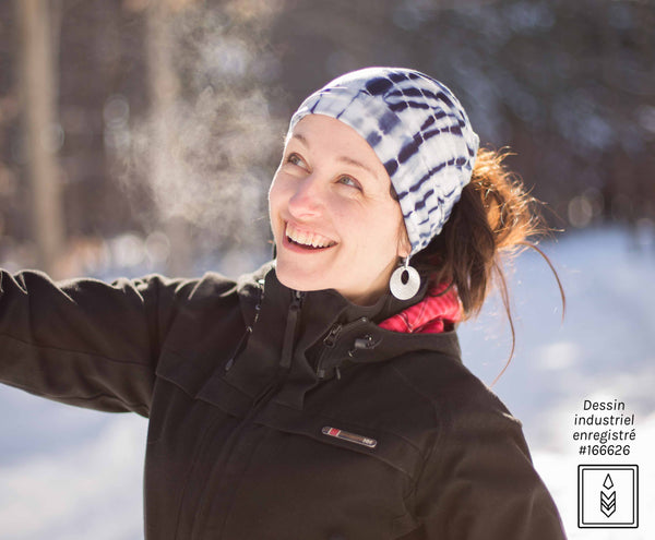 Tuque avec trou en bambou bleue et blanche
