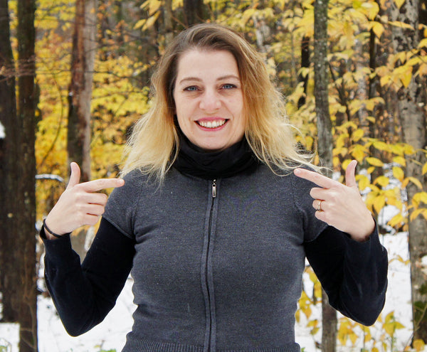 Tuque avec trou en bambou bleue et blanche