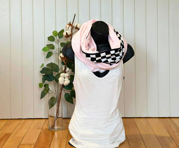 Winter flannel scarf with pink and white chevron pattern