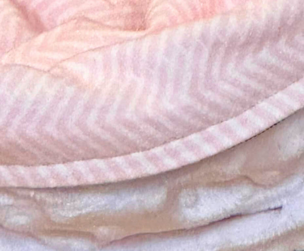 Winter flannel scarf with pink and white chevron pattern