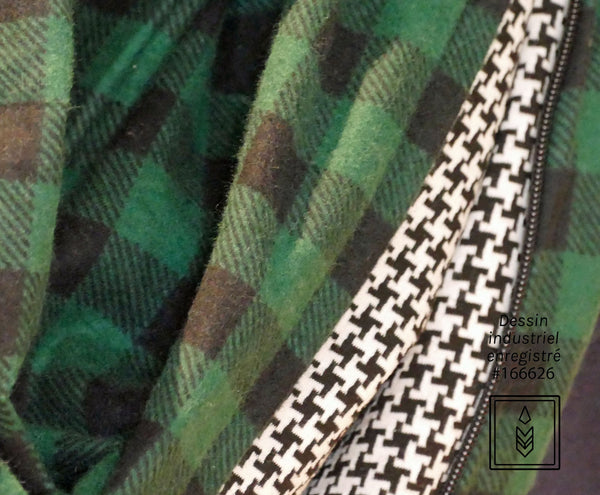 Winter scarf in green and black checkered flannel for men