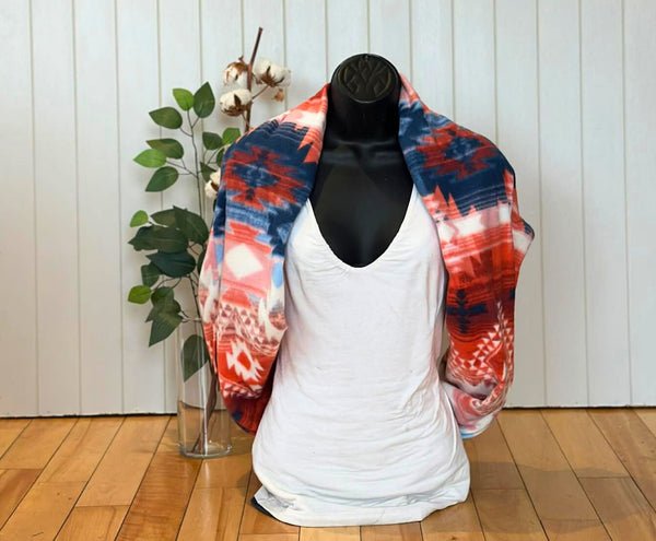 Foulard d'hiver en polar aux motifs boho