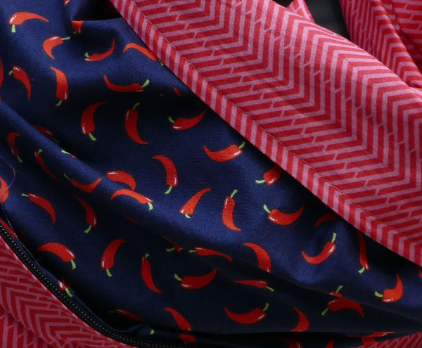 Foulard multifonction 5-en-1 chevron rose – élégance décontractée et liberté au quotidien