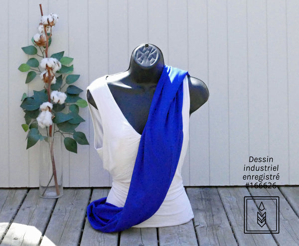 Foulard multifonction 5-en-1 en bambou bleu royal – conçu pour les sorties spontanées et les soirées qui s’étirent