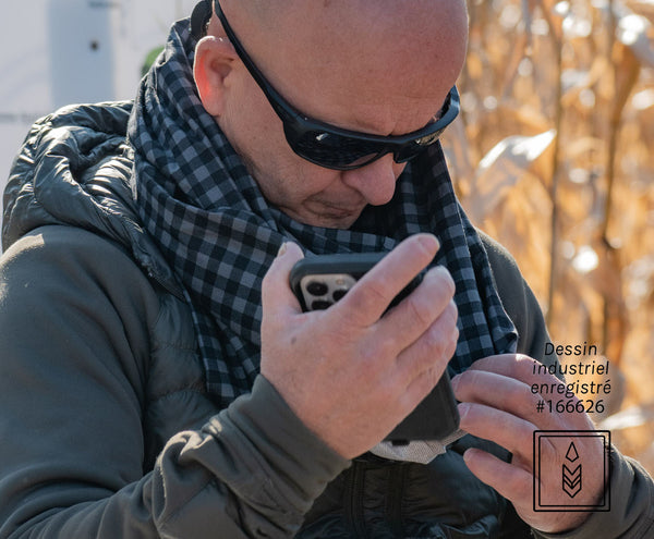 Foulard multifonction 5-en-1 en bambou vert pour homme – voyage léger et sécurité sans compromis