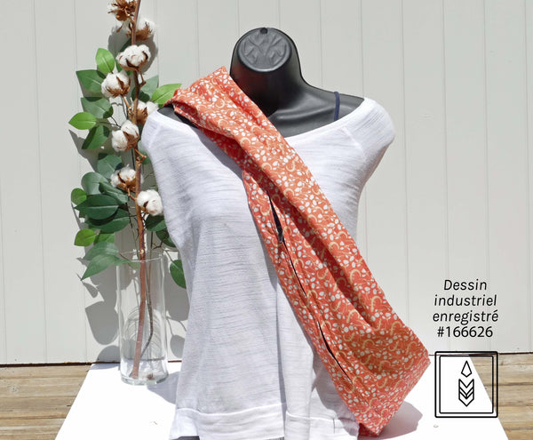 Coral scarf with salamander patterns