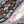 Foulard aux motifs de plumes