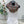 Foulard aux motifs de plumes