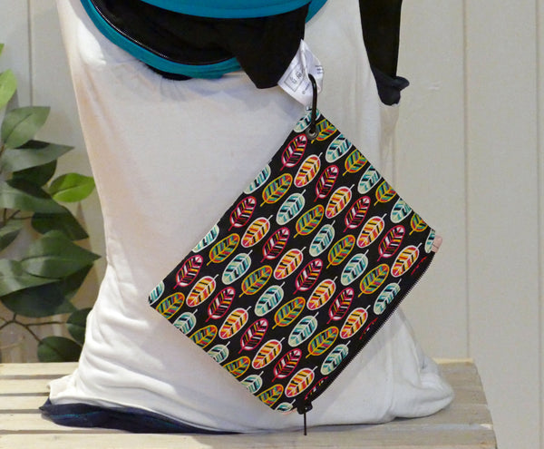 Petite pochette pour foulard multifonction