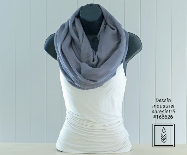 Gray bamboo scarf