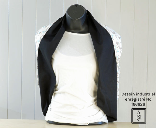 Plain black and white circular scarf with giraffe patterns